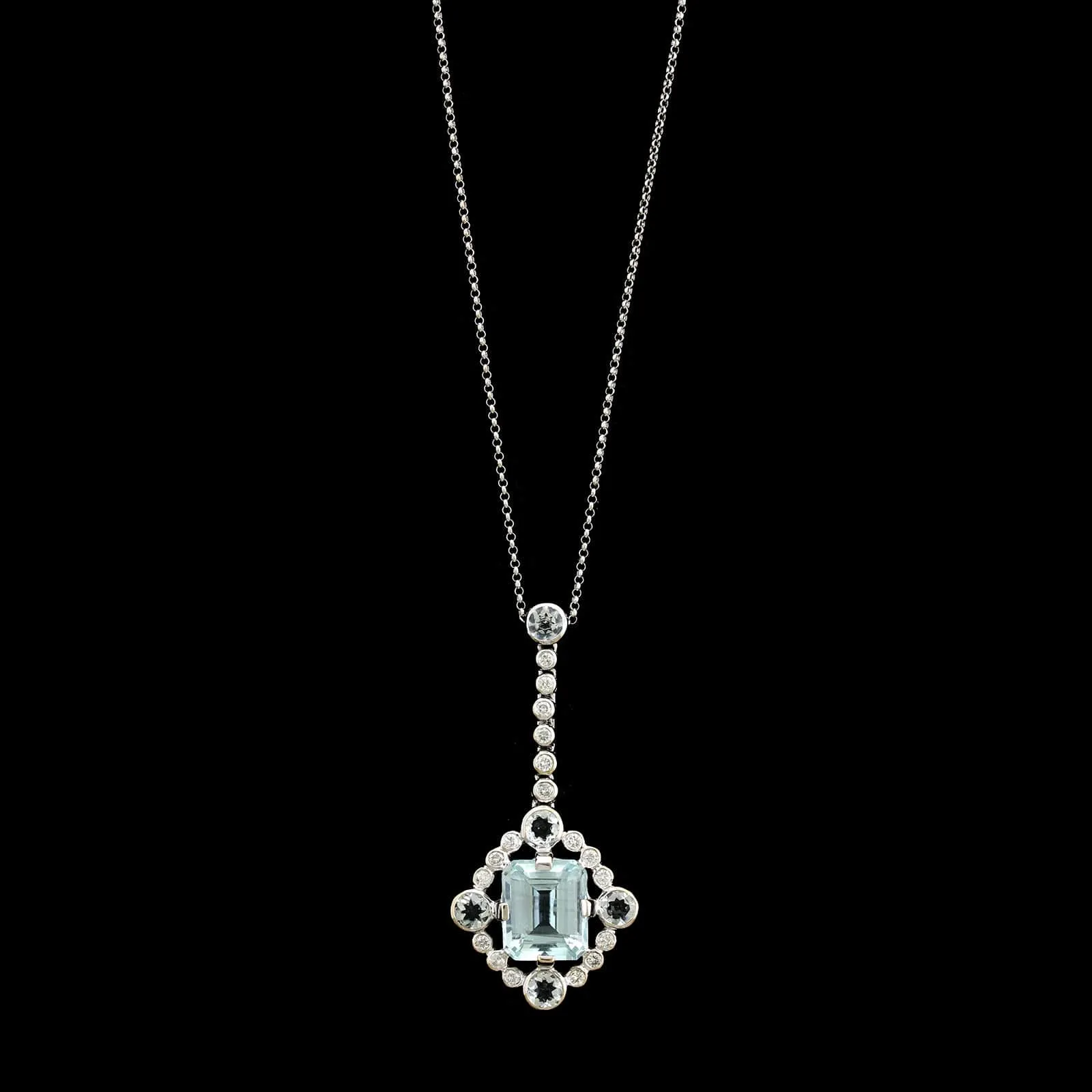 18K White Gold Estate Aquamarine and Diamond Pendant Necklace
